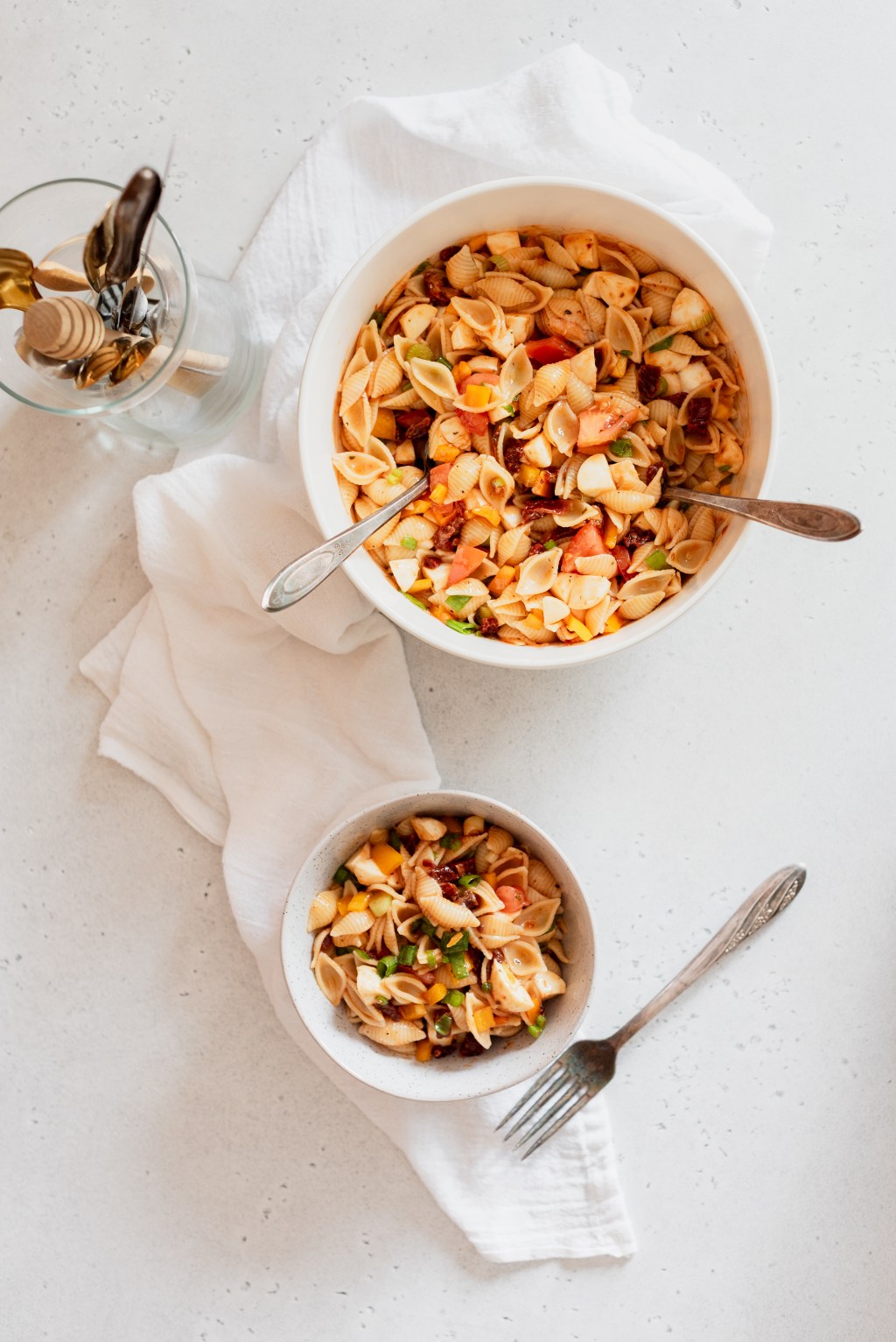 Salade d&rsquo;été aux tomates séchées au soleil et fromage&nbsp;bocconcini