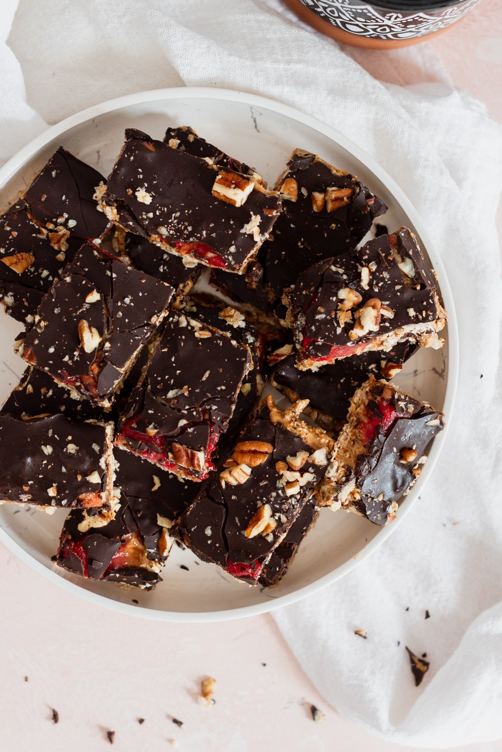 Barres collation chocolat noir et confiture de fraises sans&nbsp;gluten